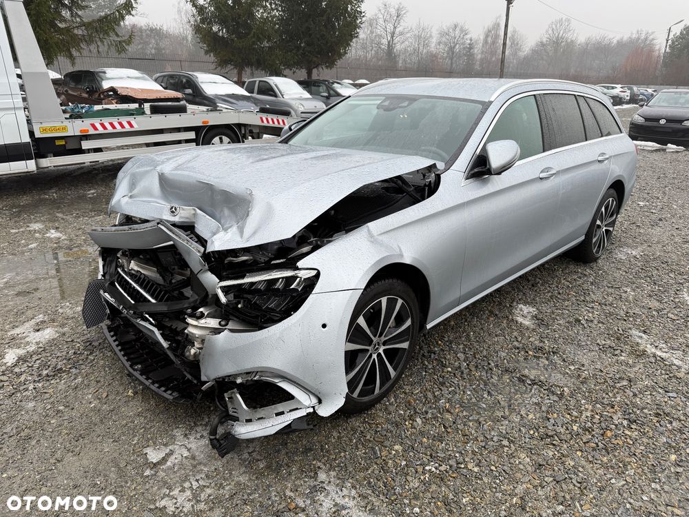 Mercedes-Benz Klasa E - 1