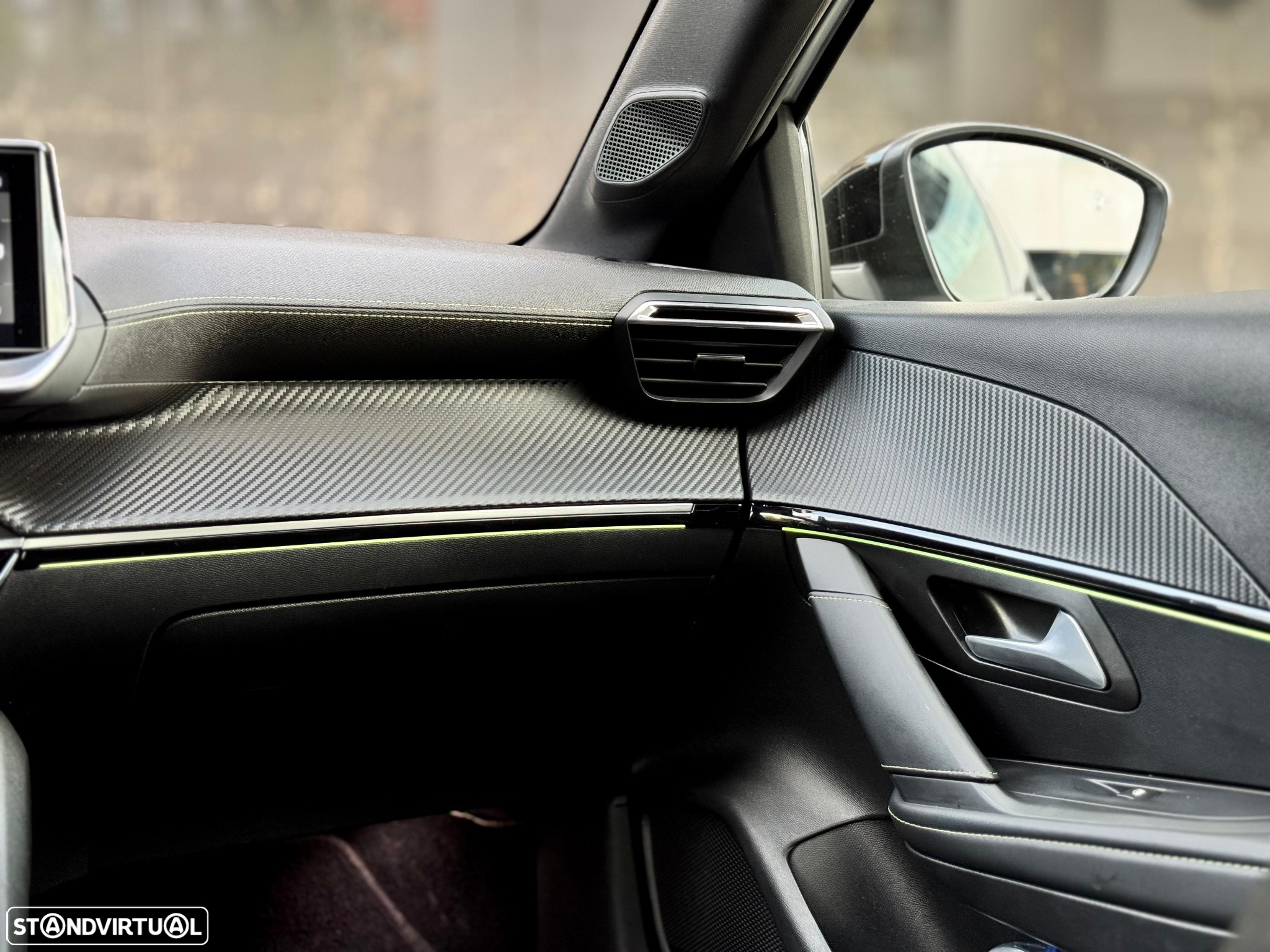 Peugeot 208 1.2 PureTech GT Line EAT8 - 23