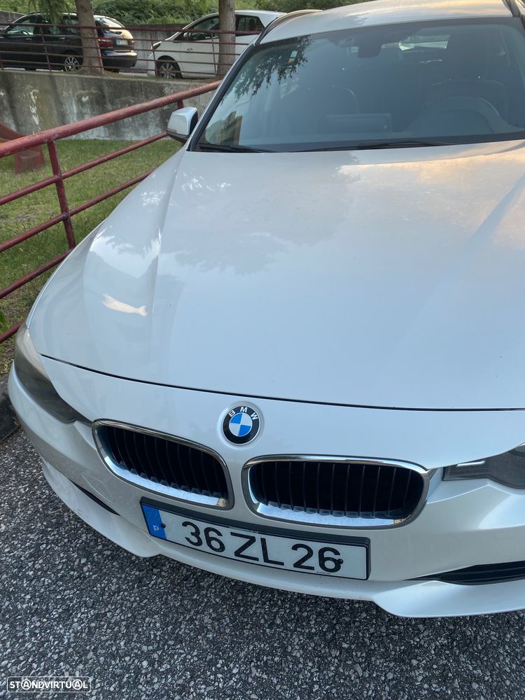 BMW 318 Gran Turismo d Line Sport - 2