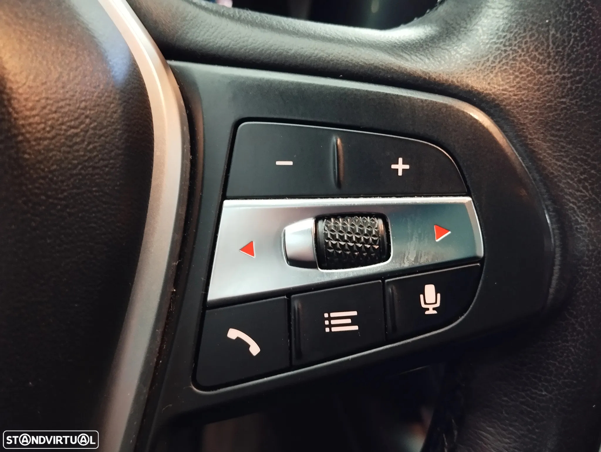 BMW 330 e Auto - 18