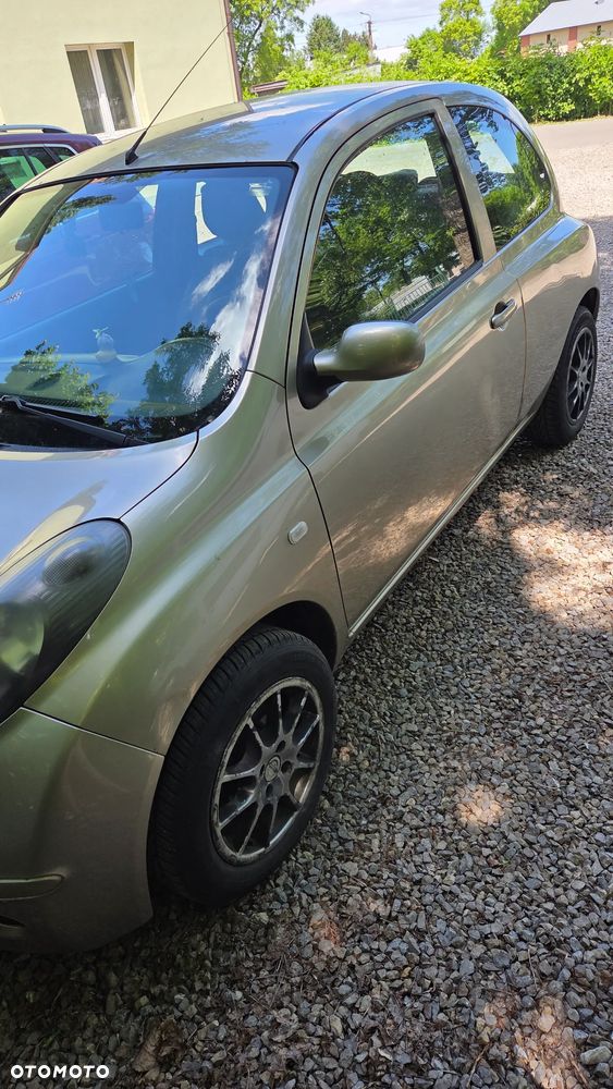 Nissan Micra - 8
