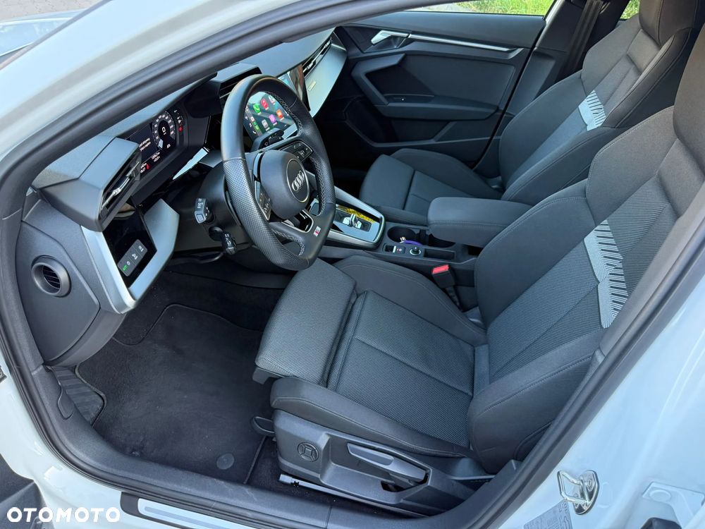 Audi A3 Limousine 35 TFSI mHEV Advanced S tronic - 19