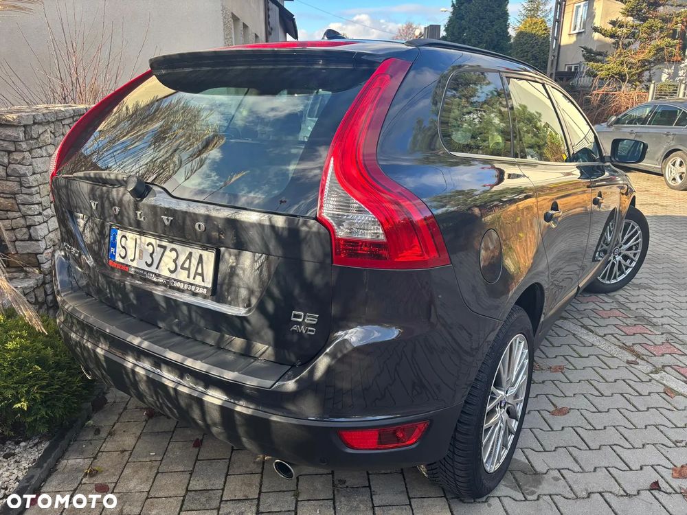 Volvo XC 60 D5 AWD - 6