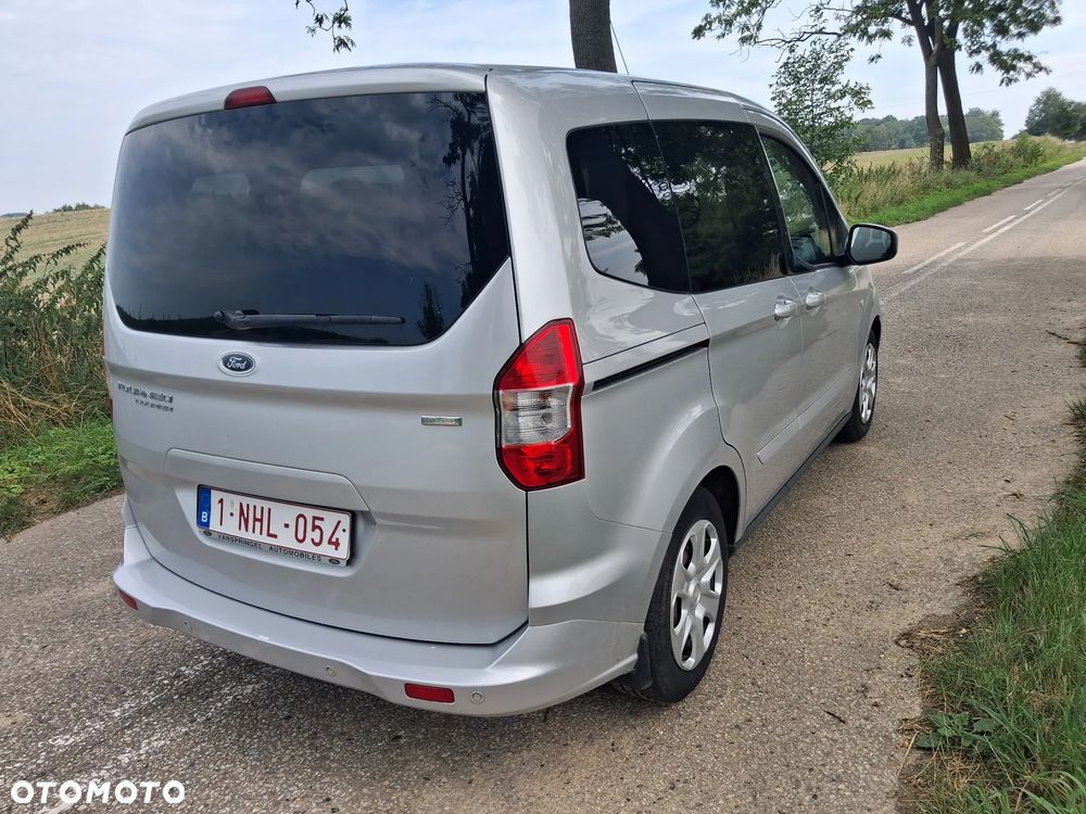 Ford Tourneo Courier 1.0 EcoBoost Ambiente - 6