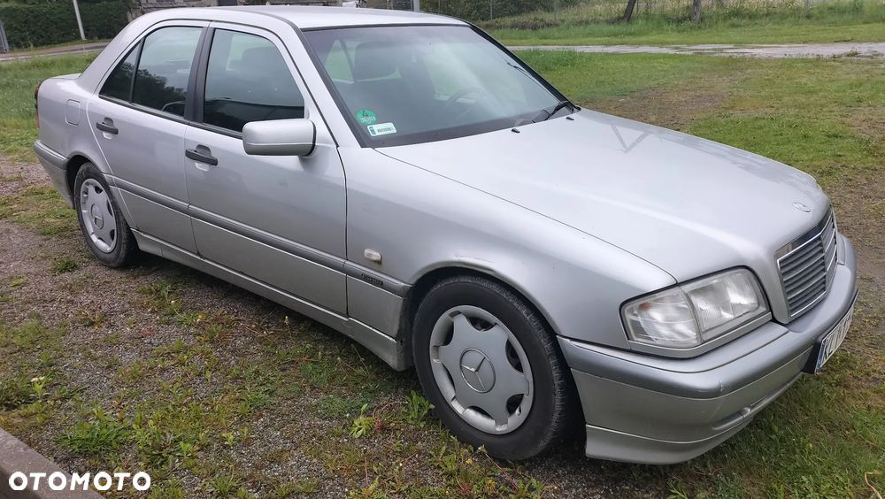 Mercedes-Benz Klasa C 180 Esprit - 1