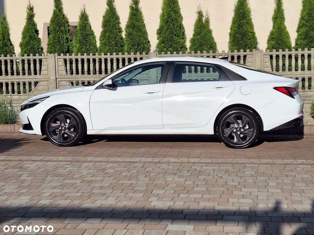 Hyundai Elantra 1.6 Smart - 4