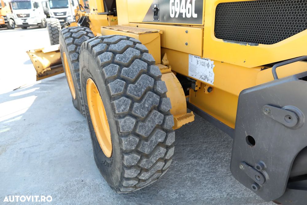 Volvo G946 C  AWD 6X6 premium - 13