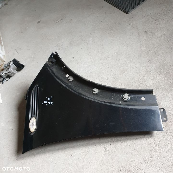 MINI COOPER R56 BLOTNIK PRAWY - 1