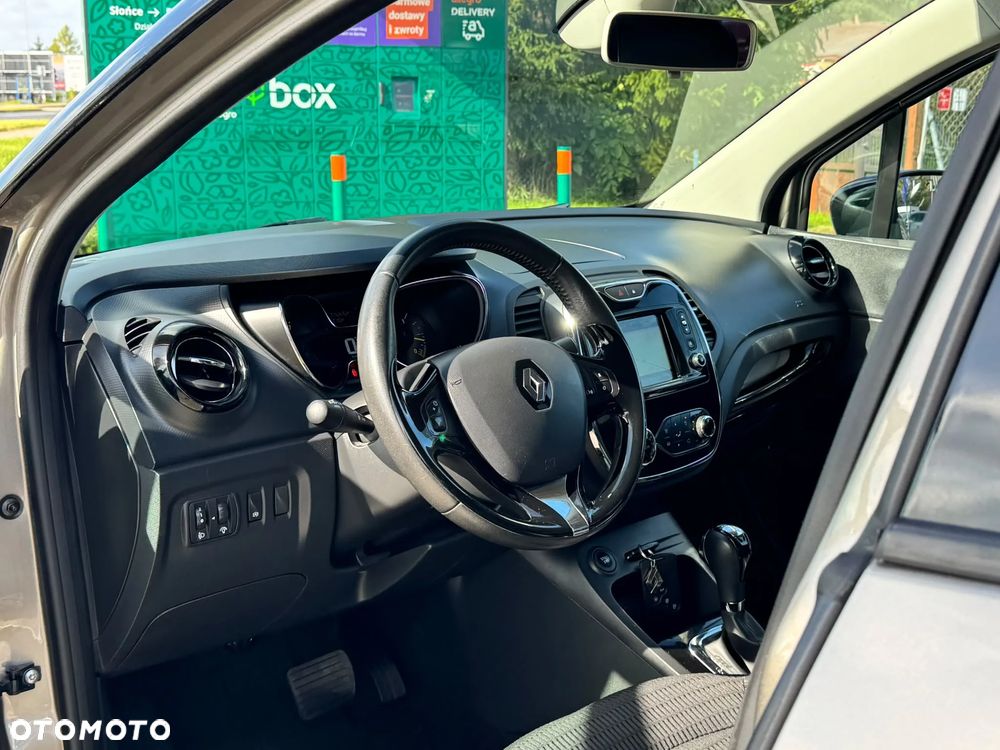 Renault Captur - 21