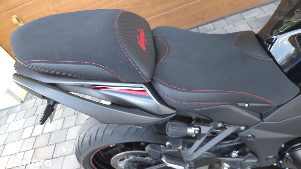 Kawasaki Ninja 1000 SX - 20