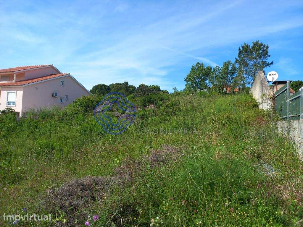 Terreno para construção na cidade de Tomar no cetro de Portugal - Grande imagem: 2/31