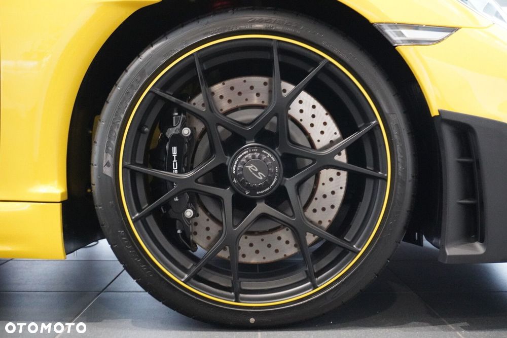 Porsche 718 Spyder - 7