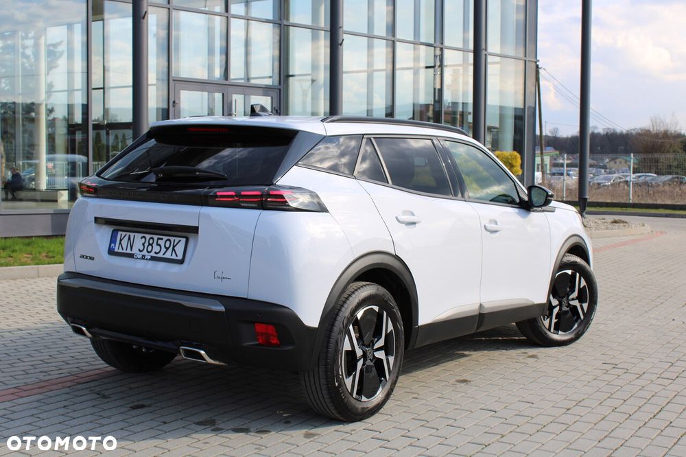 Peugeot 2008 PureTech 130 Stop&Start EAT6 Allure - 8