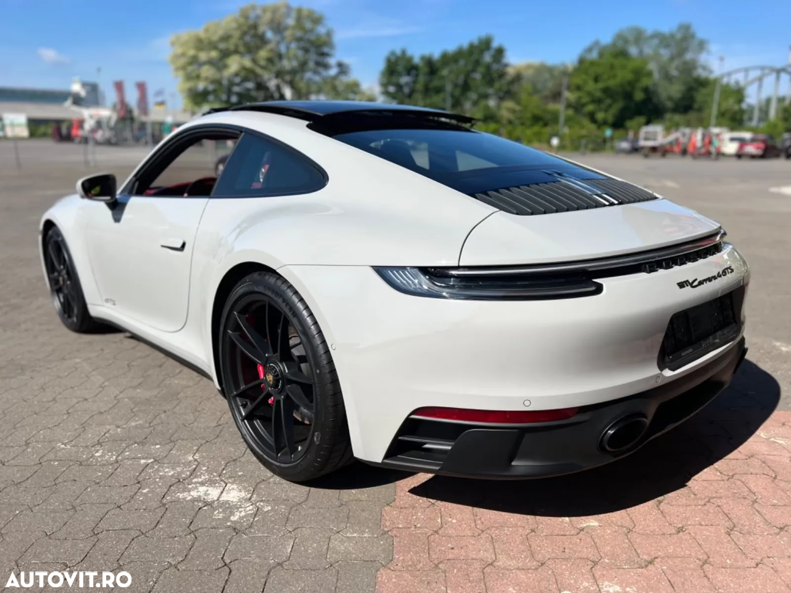 Porsche 911 Carrera Cabrio 4 GTS PDK - 5