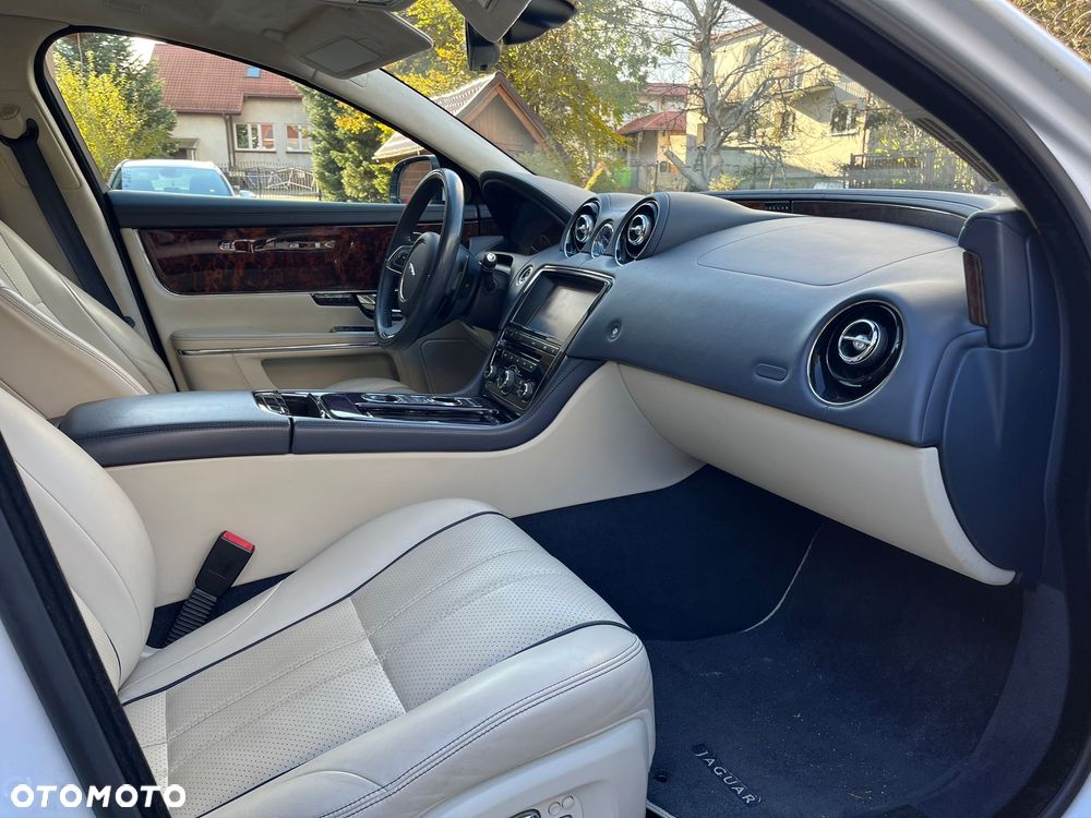 Jaguar XJ 5.0 V8 Premium Luxury - 18