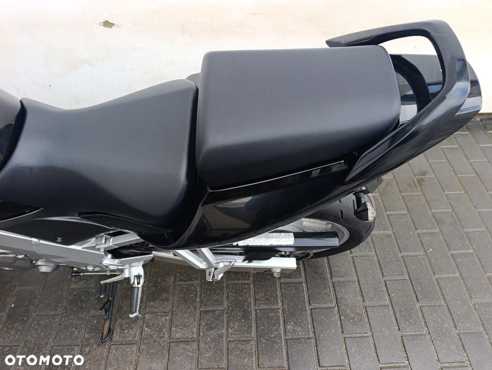 Suzuki SV - 17