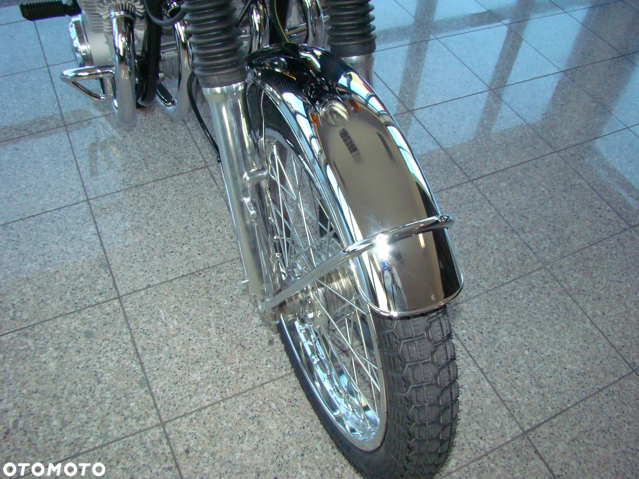 Honda CB - 27
