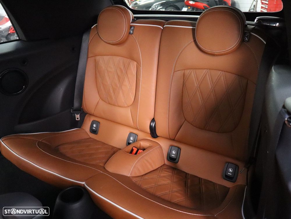 MINI Cabrio One - 11