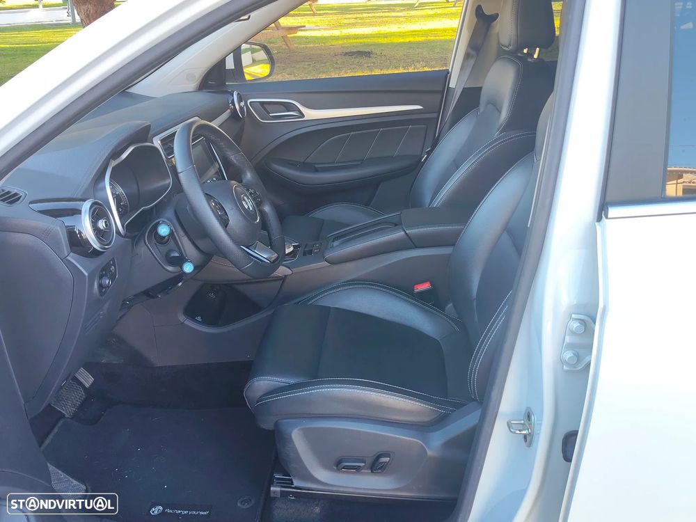 MG ZS - 20