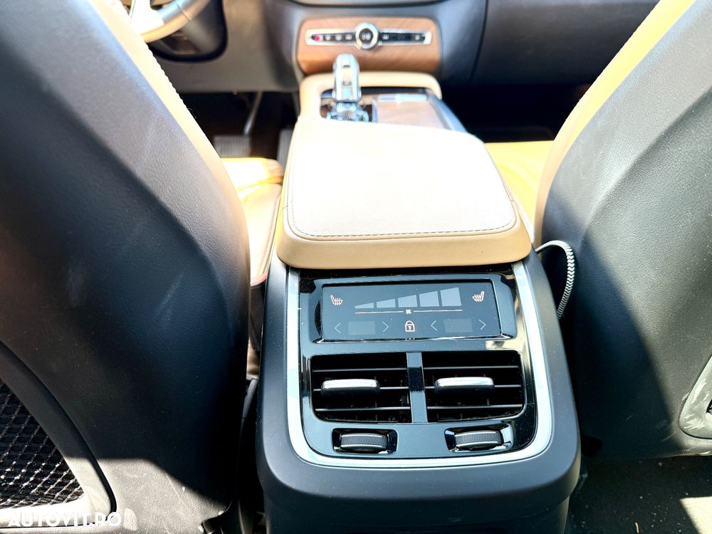 Volvo XC 90 - 6