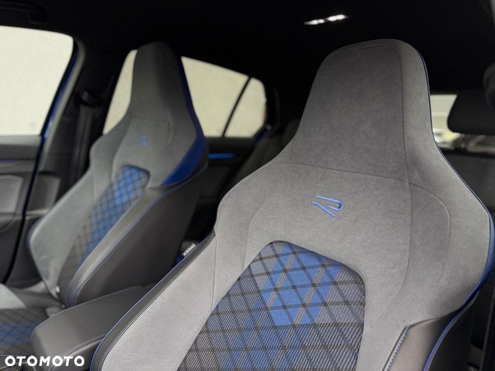 Volkswagen Golf 2.0 TSI 4Motion R DSG - 10