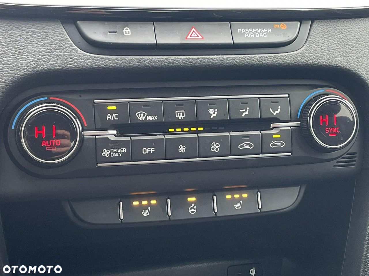 Kia XCeed - 29