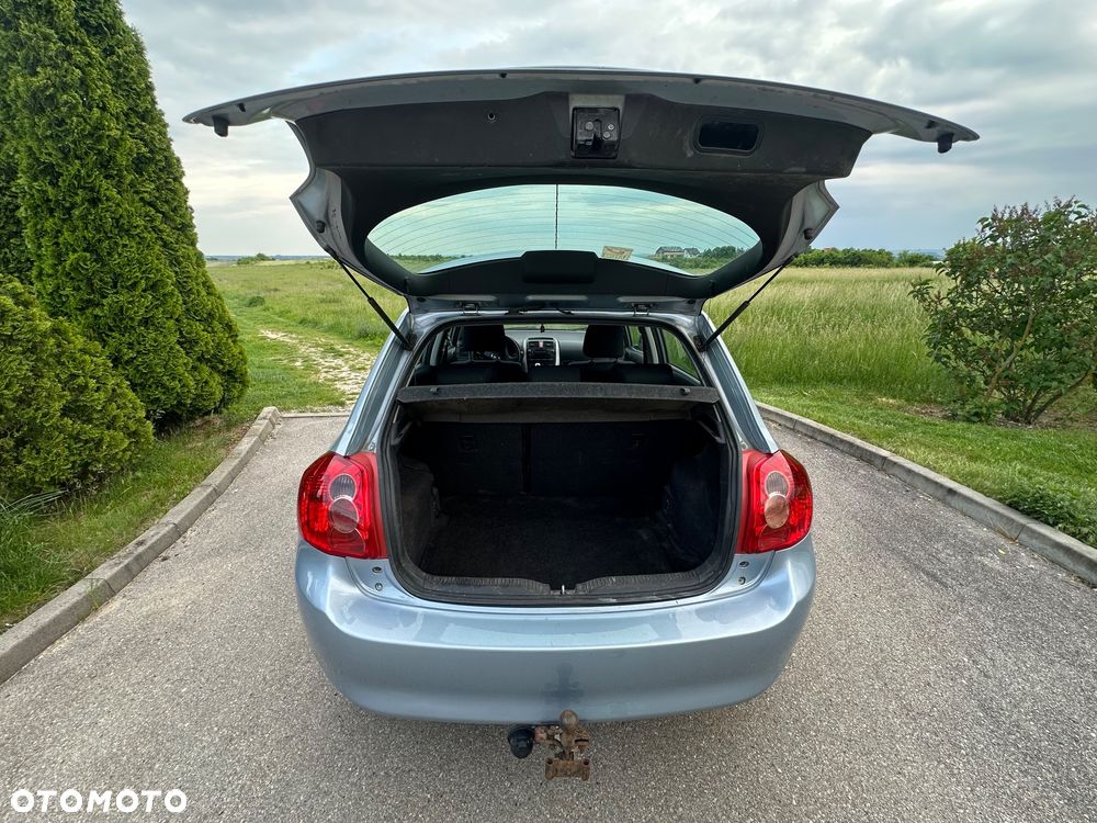 Toyota Auris 2.0 D-4D Life+ - 11
