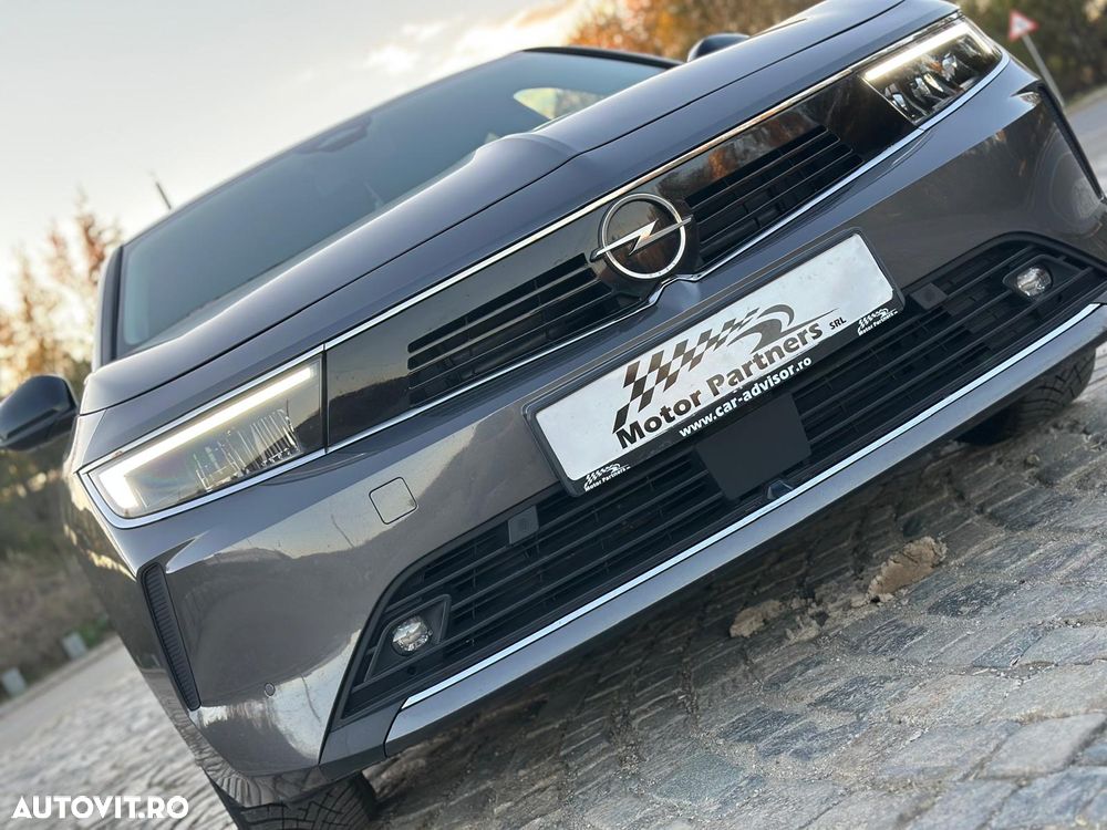 Opel Astra 1.2L Turbo Start/Stop AT8 Elegance - 12