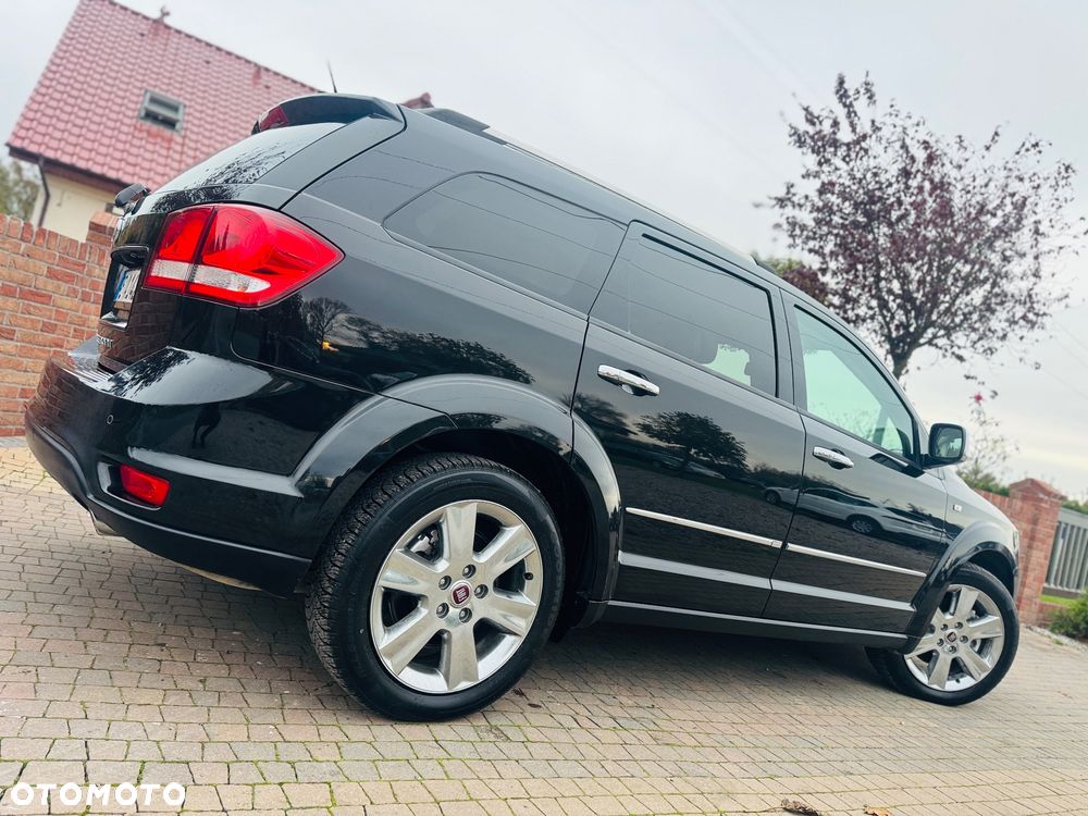 Fiat Freemont 2.0 Multijet Black Code AWD - 24