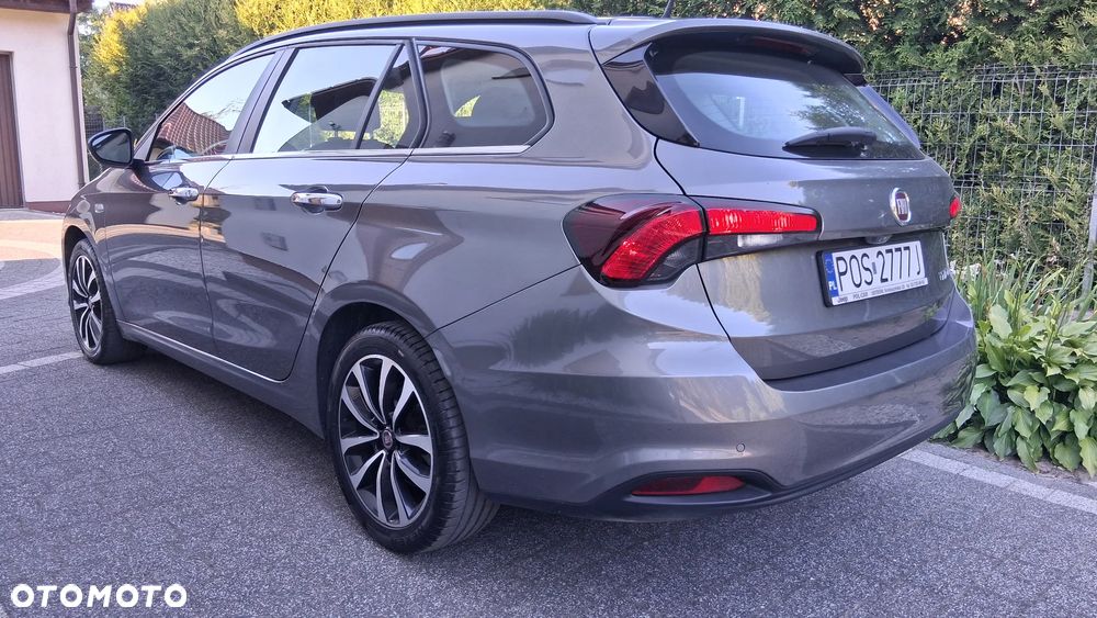 Fiat Tipo 1.4 T-Jet 16v Lounge EU6d - 5