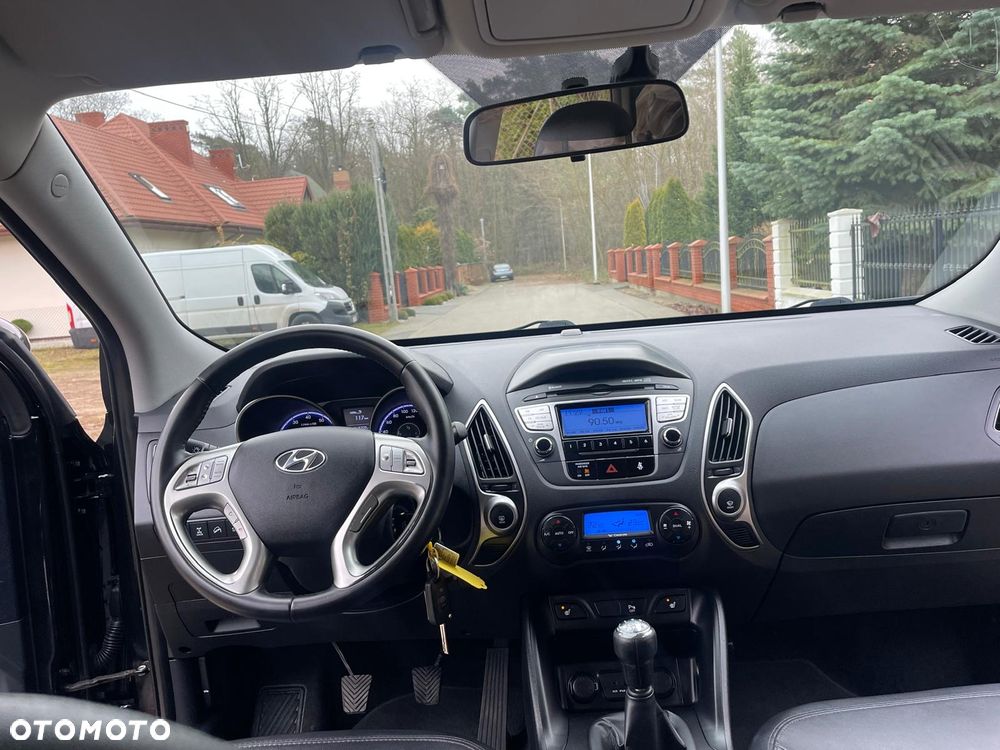 Hyundai ix35 2.0 4WD Premium - 22