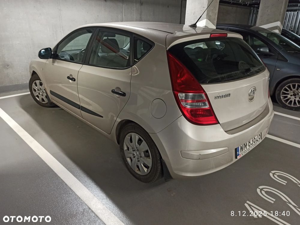 Hyundai i30 1.4 Base + - 1