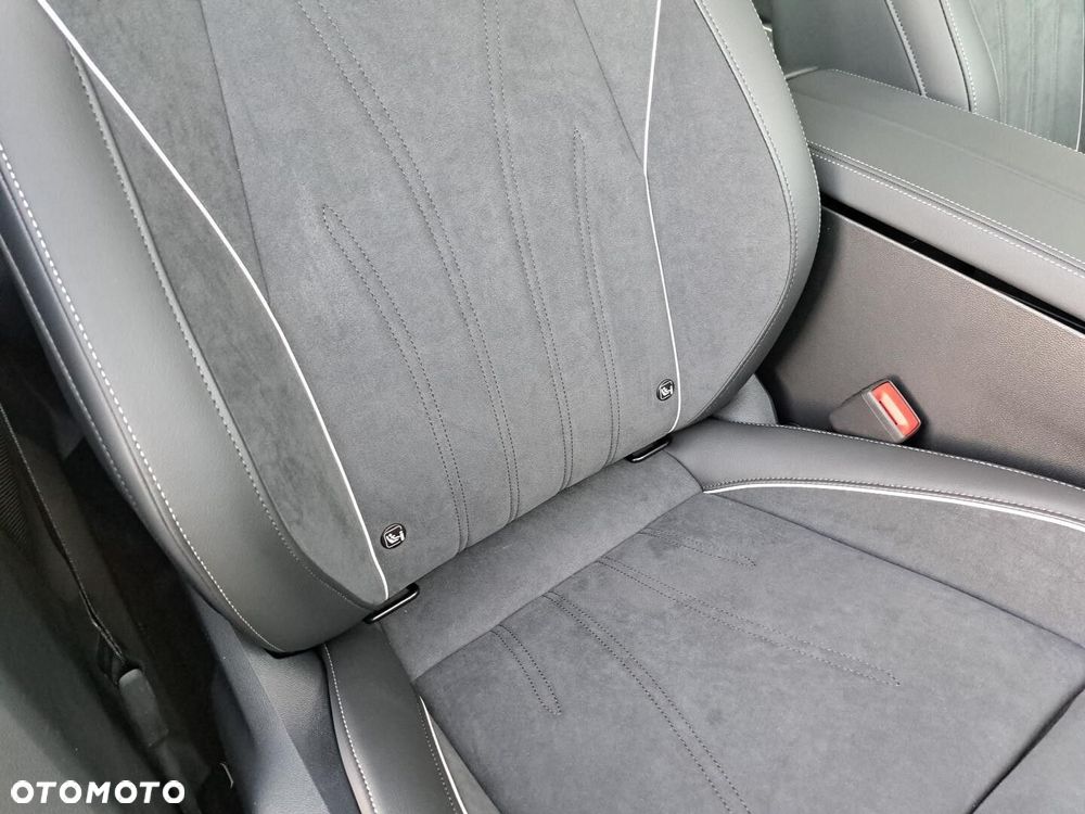 Volkswagen Passat - 39