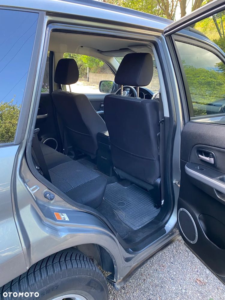 Suzuki Grand Vitara - 19