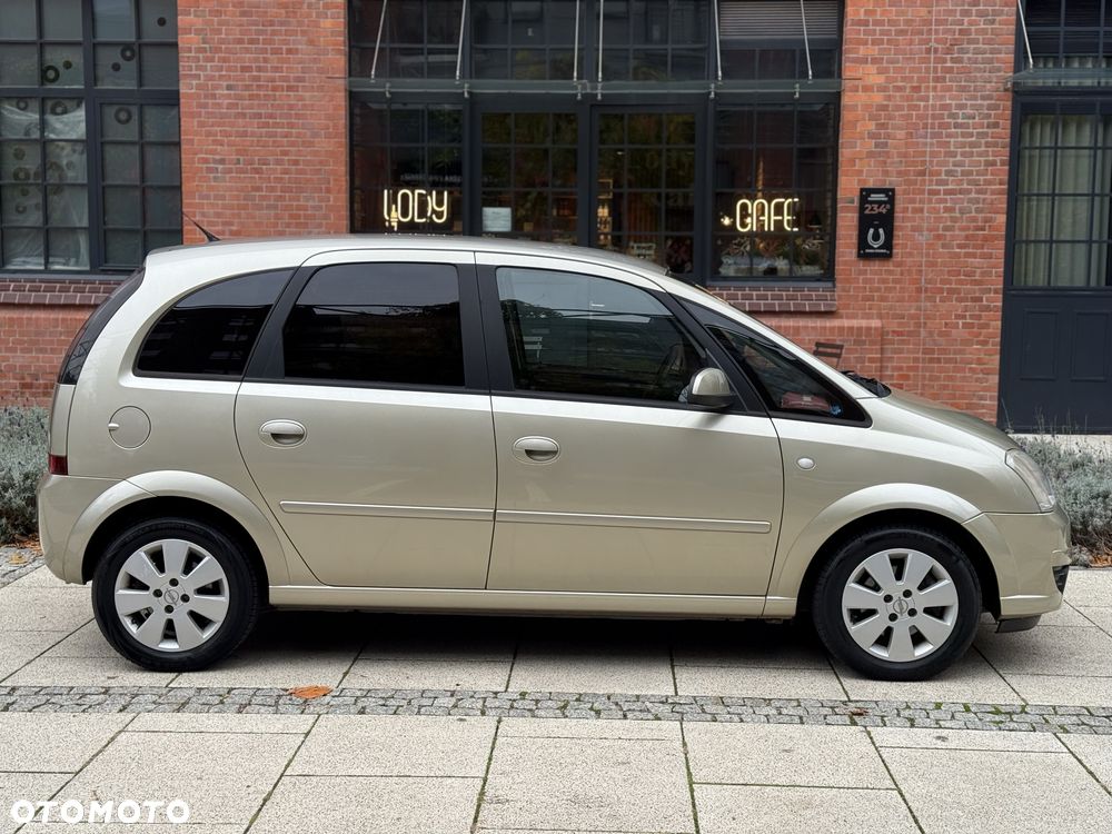 Opel Meriva - 9