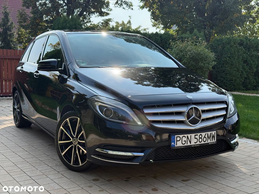 Mercedes-Benz B-Class 2012 photo 4