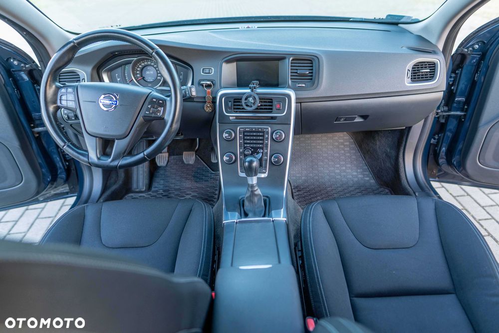 Volvo V60 - 8