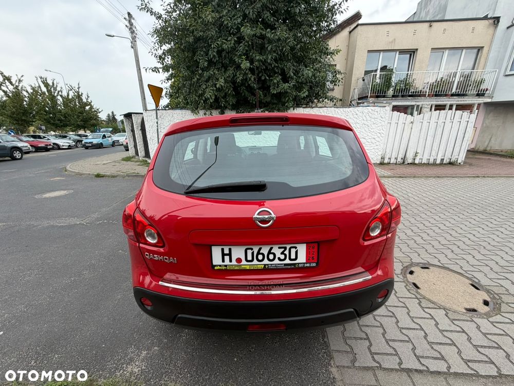 Nissan Qashqai 2.0 4 x 4 visia - 23