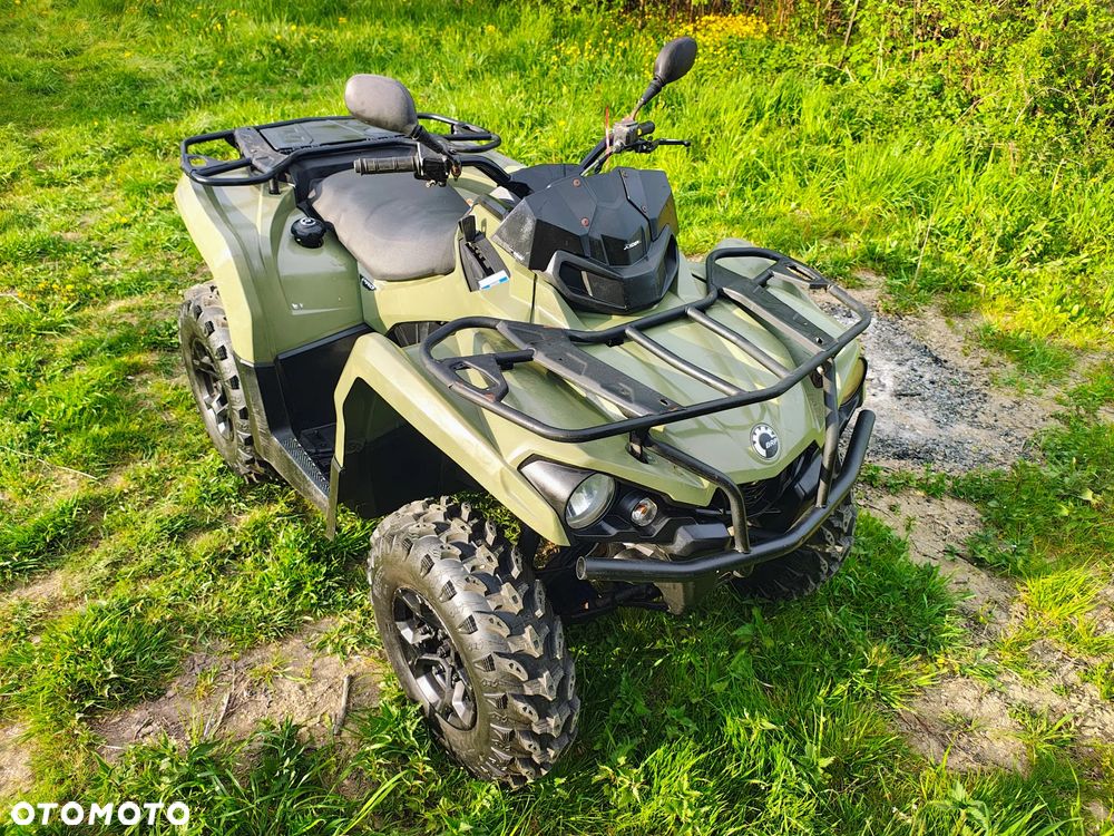 Can-Am Outlander - 11