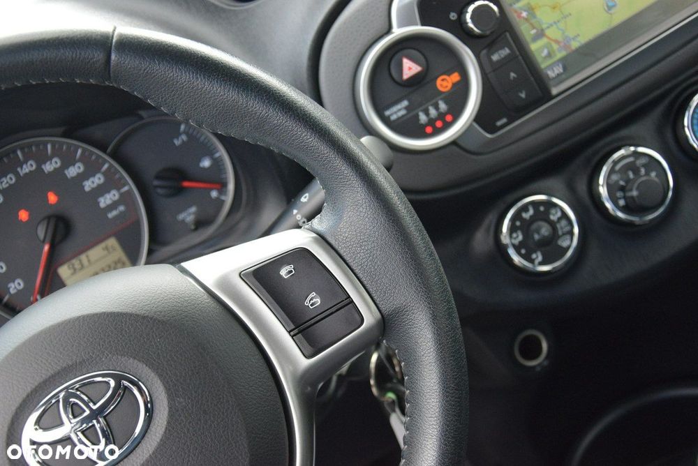 Toyota Yaris 1.33 Prestige - 20
