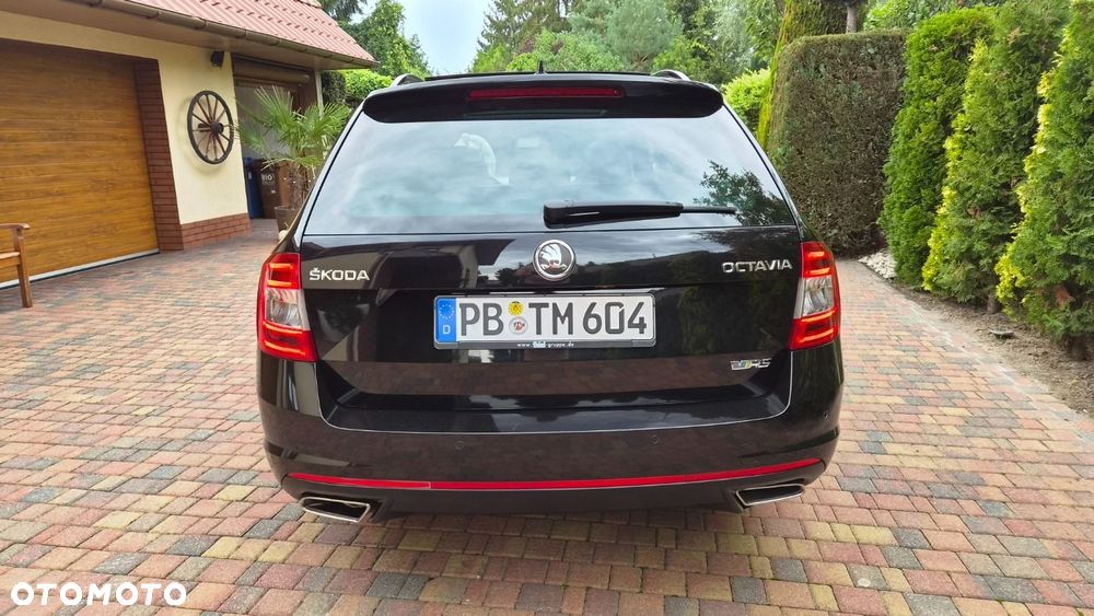 Skoda Octavia 2.0 TDI RS - 11