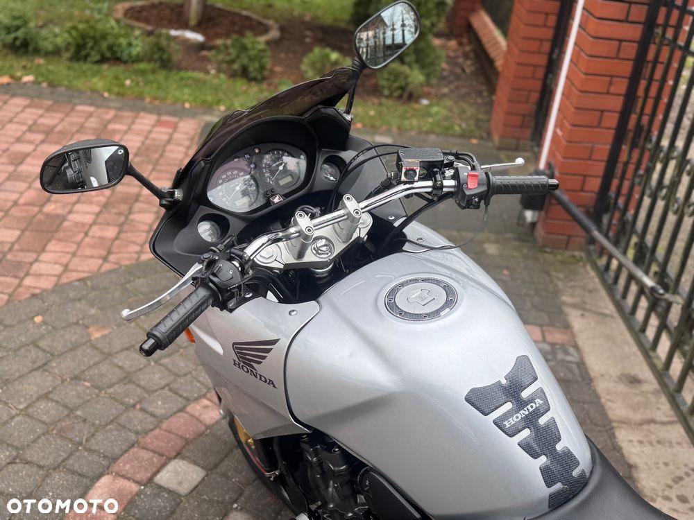 Honda CBF - 15