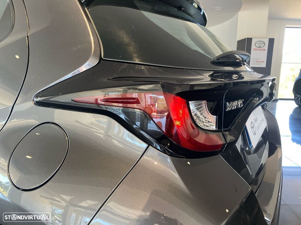 Toyota Yaris 1.5 HDF Comfort Plus - 22
