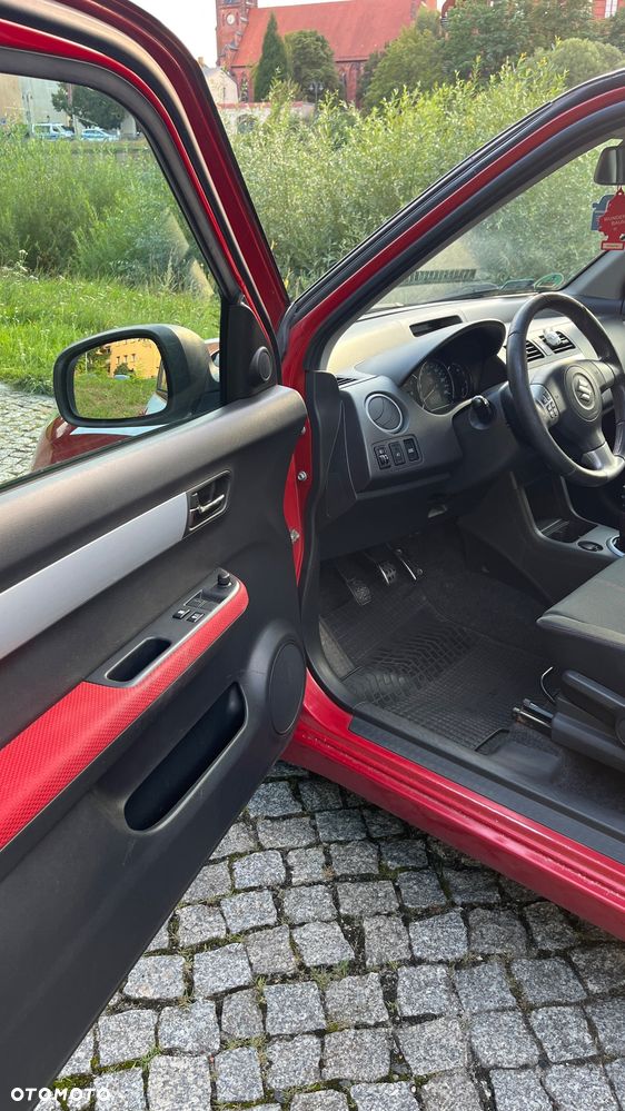 Suzuki Swift 1.6 Sport - 19