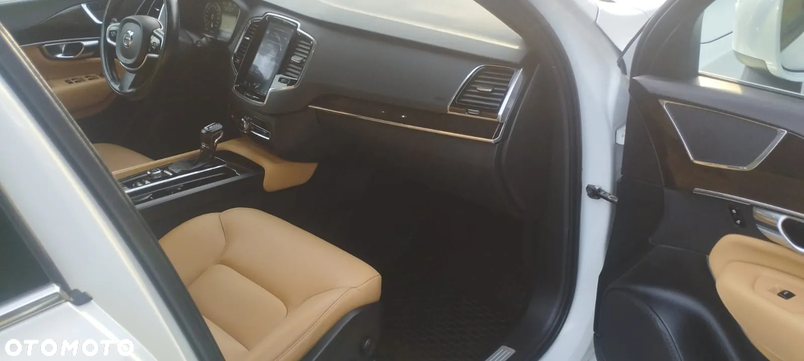 Volvo XC 90 - 4