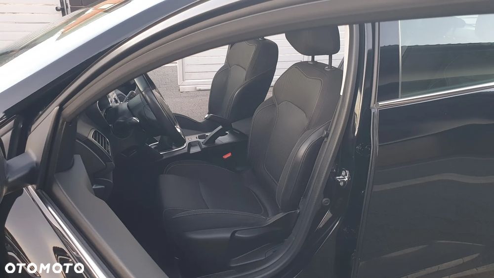 Renault Megane BLUE dCi 115 BOSE EDITION - 18