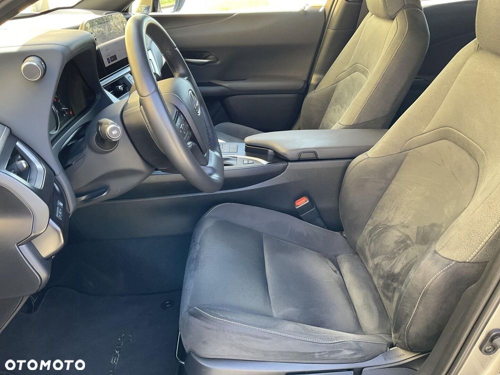 Lexus UX 250h GPF Business 2WD - 18