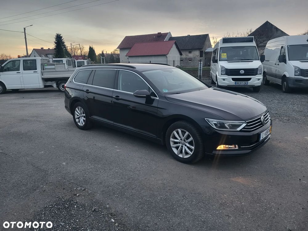 Volkswagen Passat Variant 2.0 TDI SCR Comfortline - 2