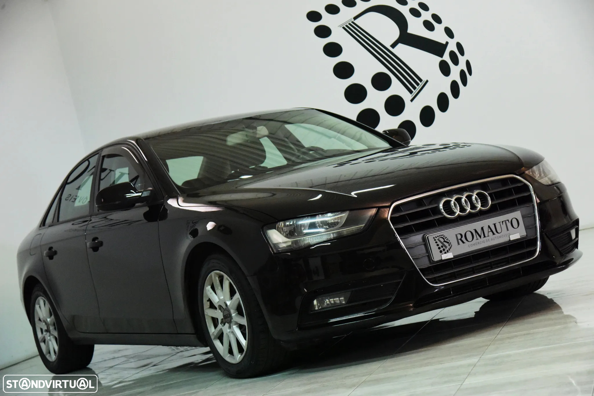 Audi A4 2.0 TDI exclusive - 4
