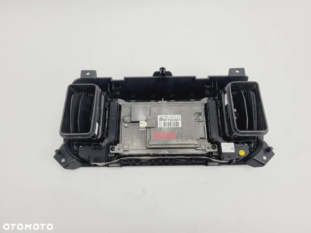 RADIO WYŚWIETLACZ EXPERT JUMPY III PROACE II VIVARO C 2016-  CZĘŚCI - 5